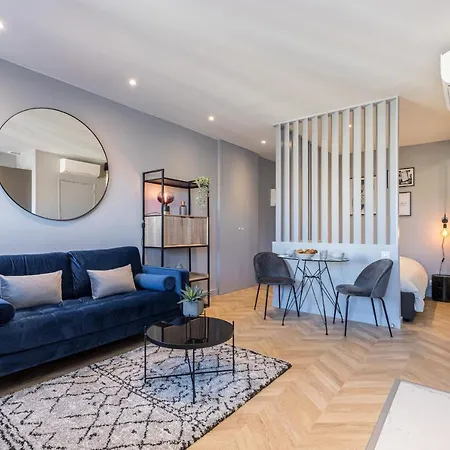 1 Su Ede - Dernier Etage Ascenseur - 1 Min Et Zone Pietonne * 尼斯